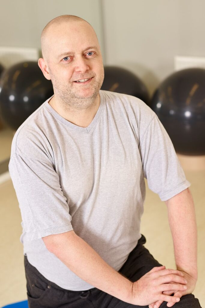 Liam gym kneeling